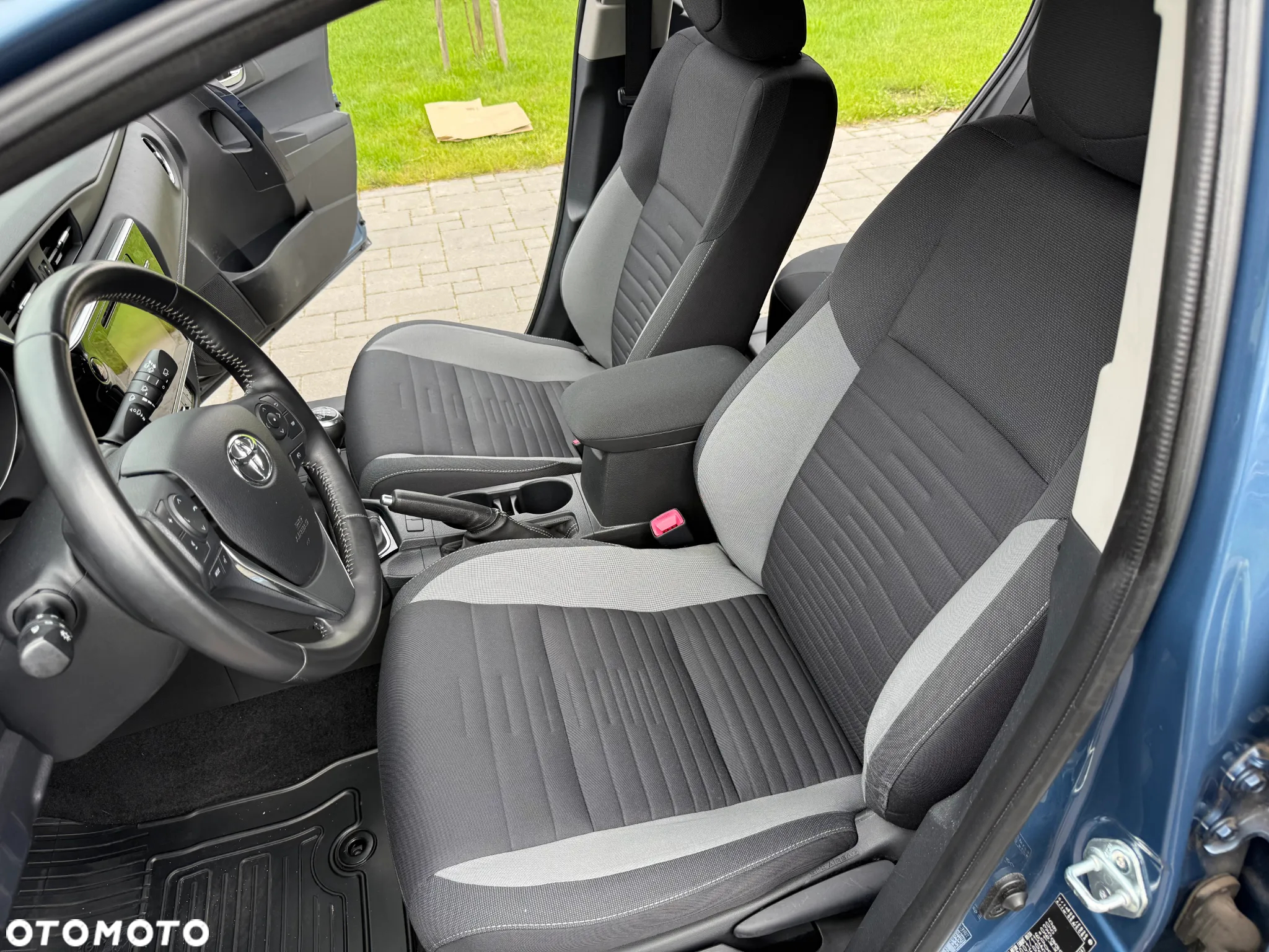 Toyota Auris - 7