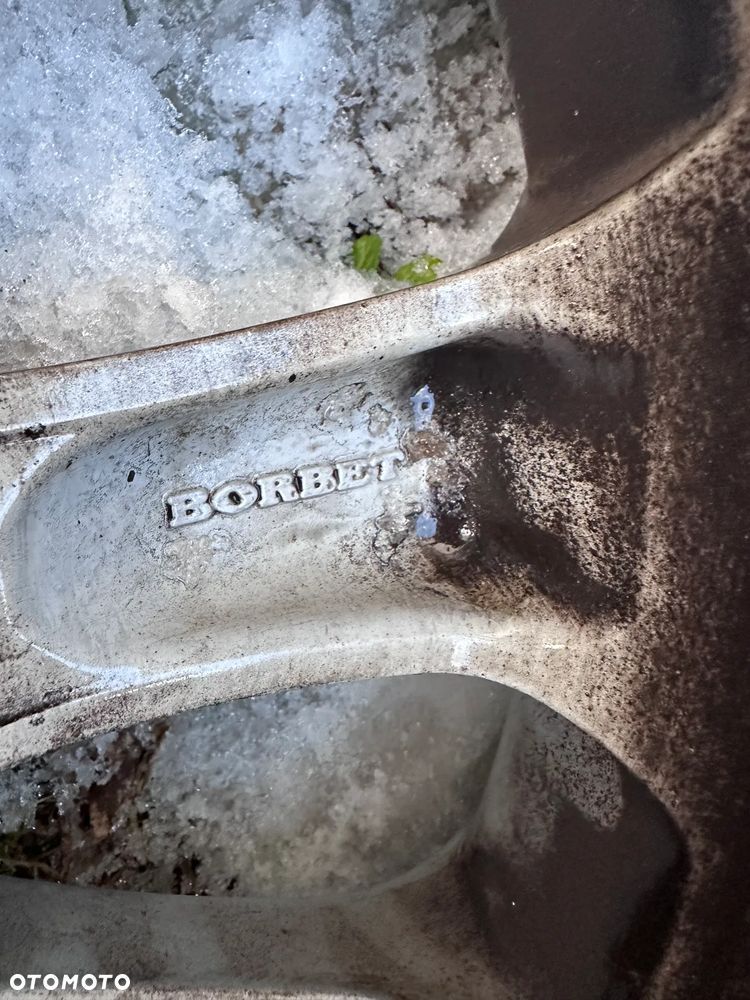 Felgi z oponami BMW - 5