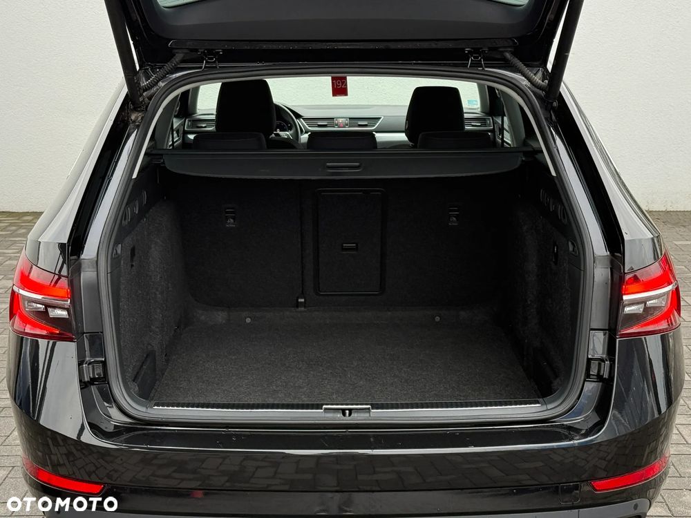 Skoda Superb 1.5 TSI Ambition DSG - 12