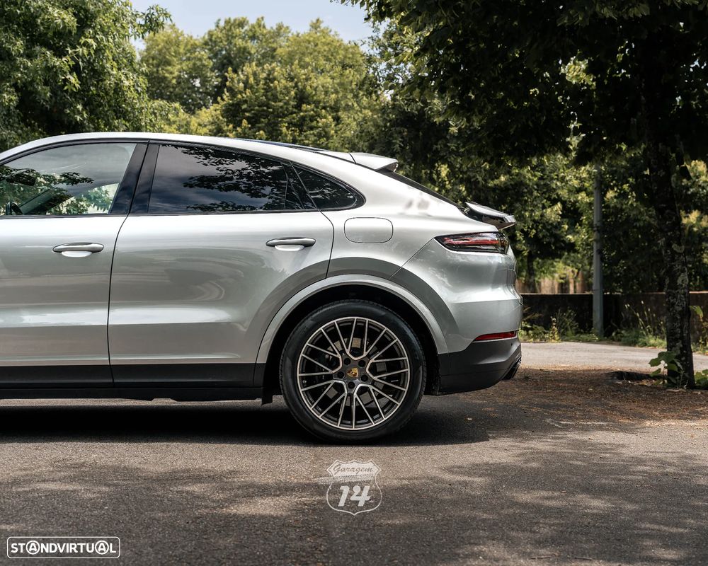 Porsche Cayenne Coupé E-Hybrid - 48