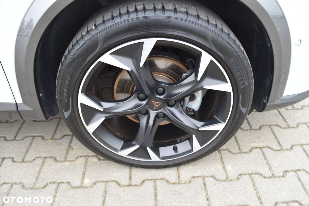 Cupra Formentor 1.4 e-Hybrid DSG - 34