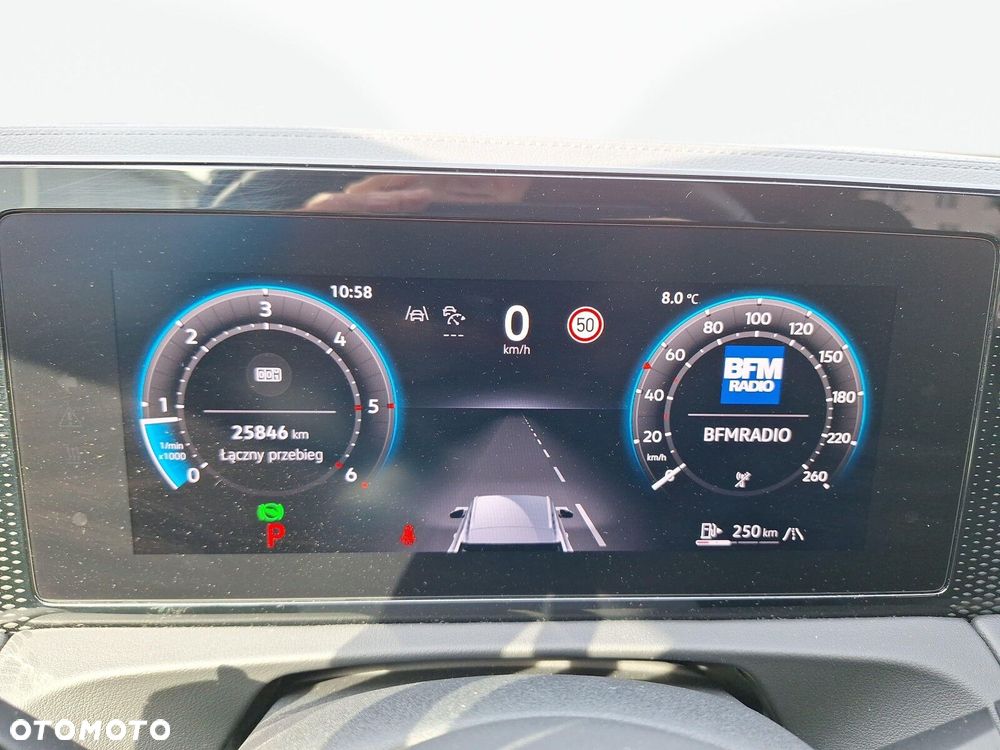 Volkswagen Tiguan - 21