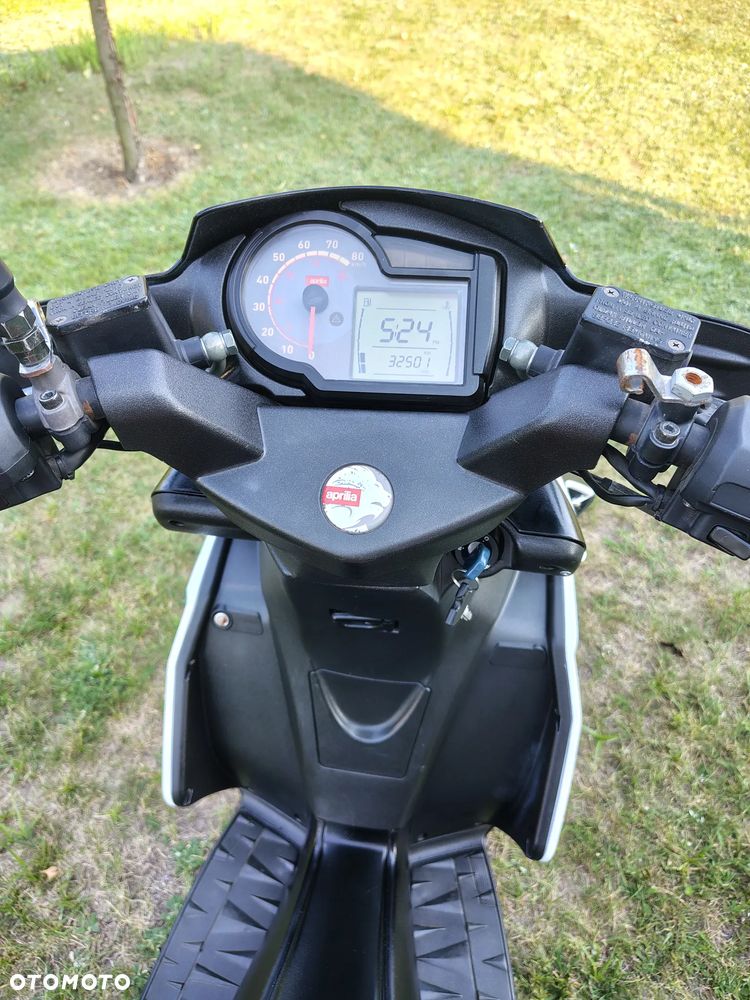 Aprilia SR - 10