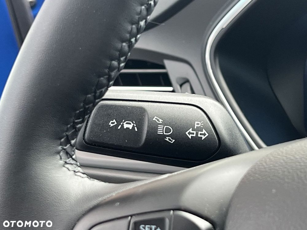 Ford Focus 1.0 EcoBoost mHEV Active X - 32