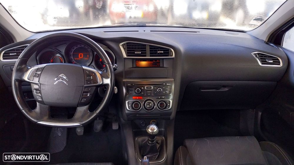 Citroën C4 1.6 e-HDi Exclusive - 6