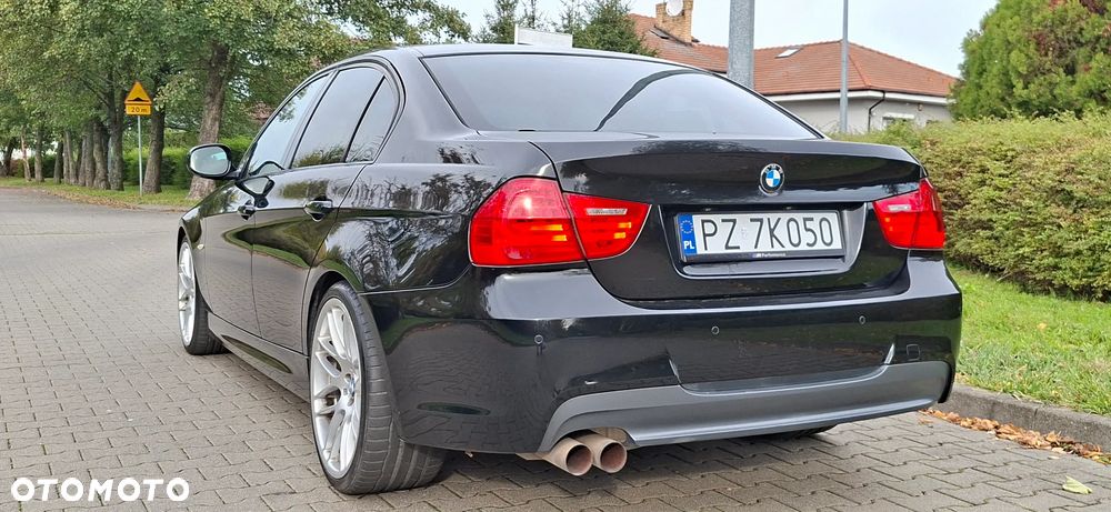 BMW Seria 3 318i Edition Sport - 12