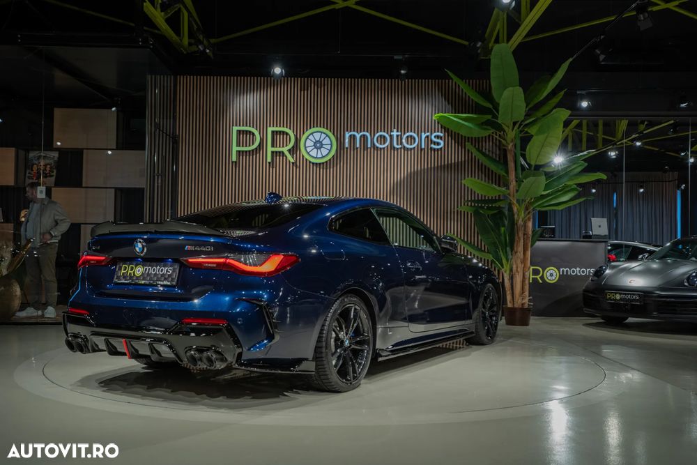 BMW M4 M440i xDrive AT MHEV - 36