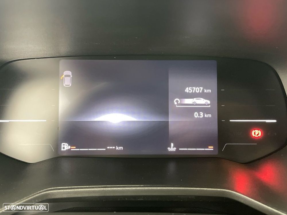 Renault Clio 1.0 TCe Evolution Bi-Fuel — fotografia 9