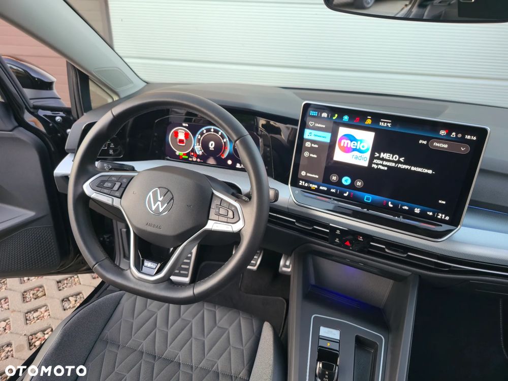 Volkswagen Golf Variant 1.5 eTSI OPF DSG Move - 26