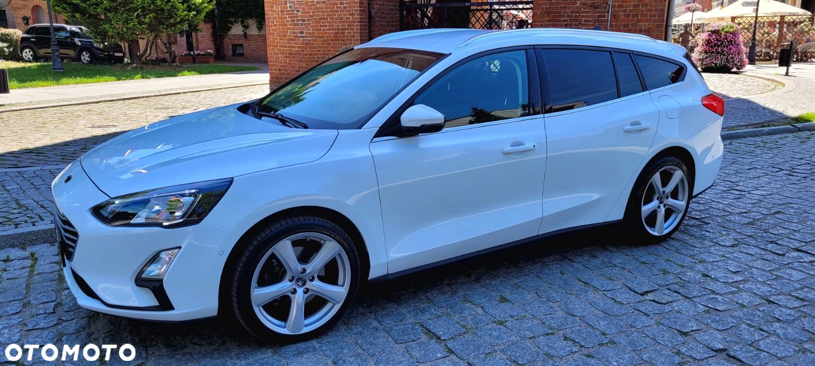 Ford Focus 1.0 EcoBoost Active - 32