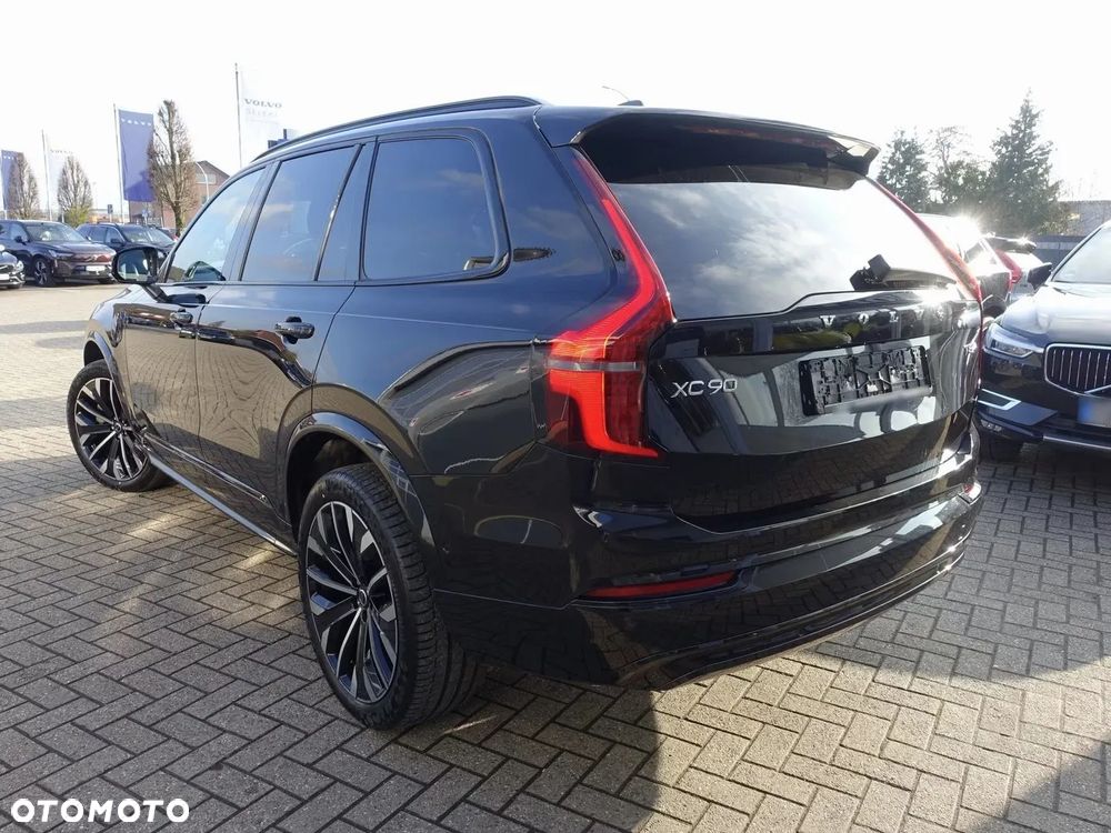 Volvo XC 90 T8 AWD Plus Dark - 3