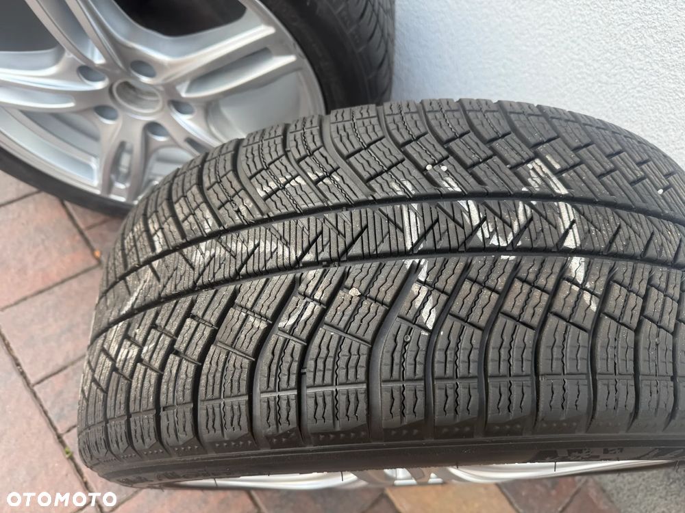 Felga z oponami zimowymi komplet - 1 sezon do Porsche Panamera - 2