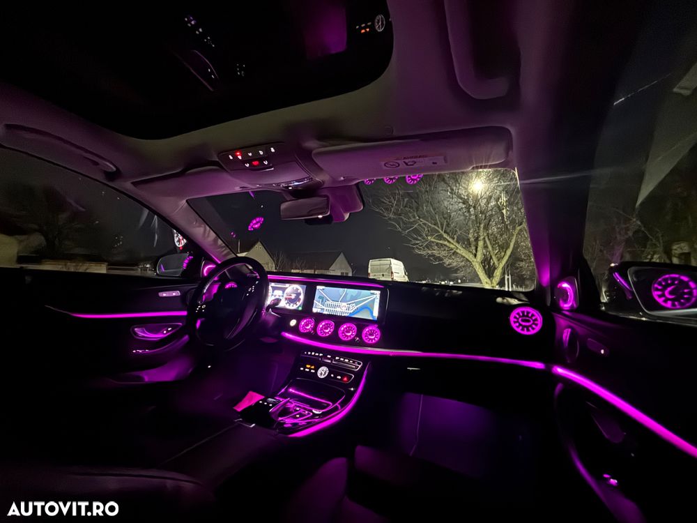Mercedes-Benz E 220 d 4MATIC Aut. - 24