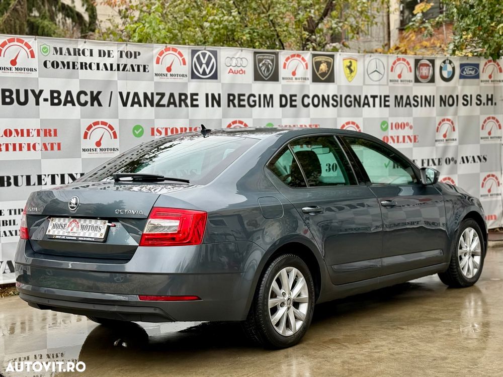 Skoda Octavia 1.6 TDI DSG Style - 6