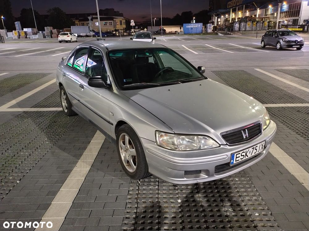 Honda Accord 1.8i ES - 3