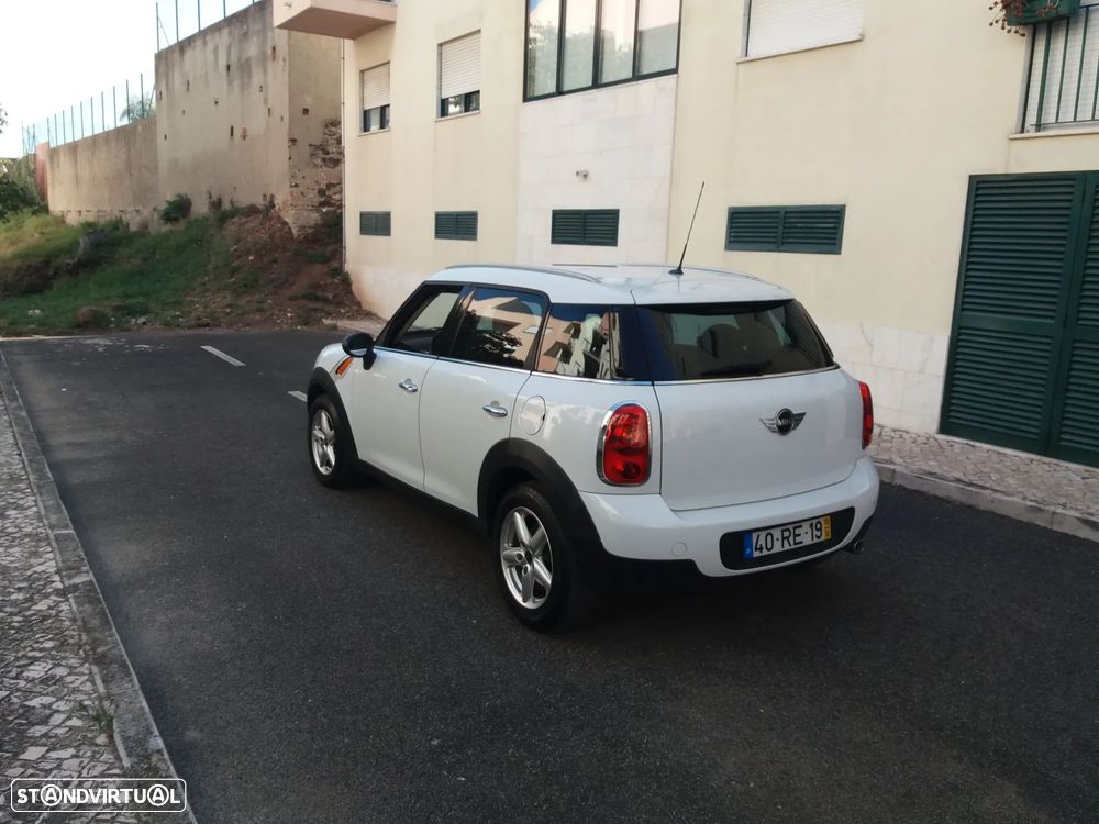 MINI Countryman One D - 11