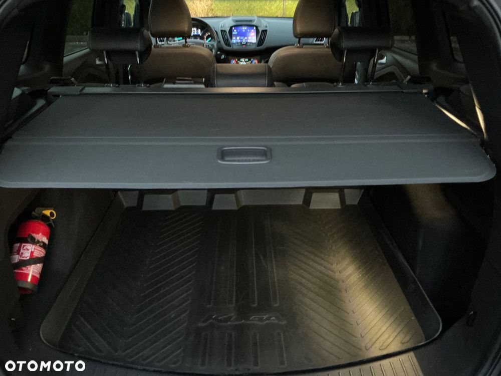Ford Kuga - 29