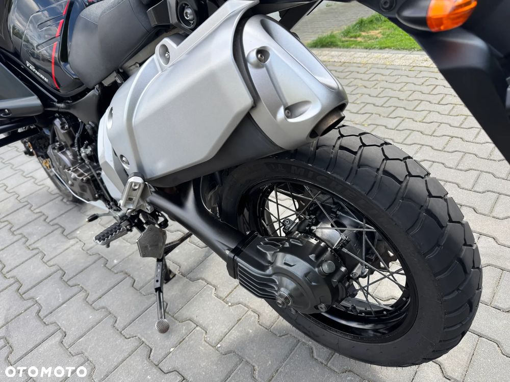 Yamaha Super Tenere - 24