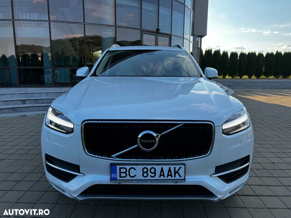Volvo XC 90 D5 AWD Momentum - 1