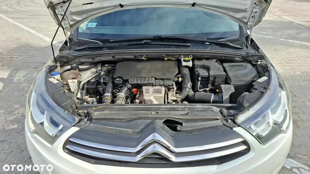 Citroën C4 1.2 PureTech Feel - 12