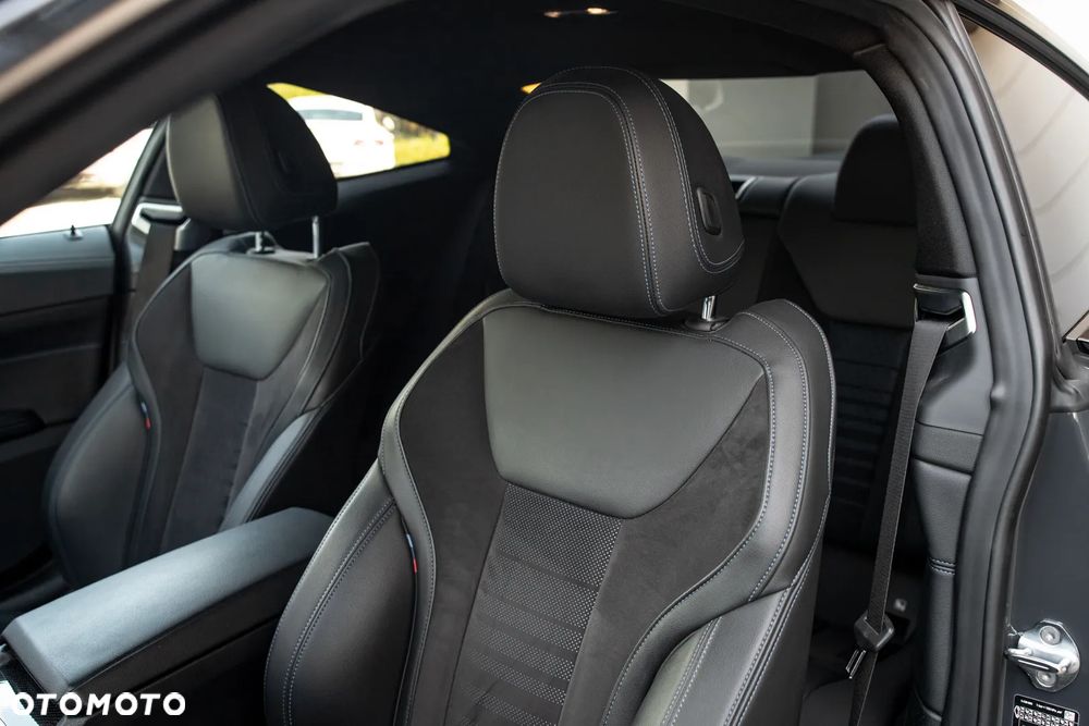BMW Seria 4 M440i xDrive mHEV sport - 31