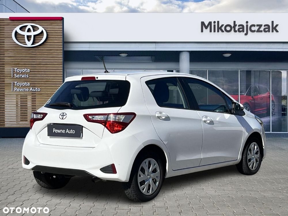 Toyota Yaris - 7