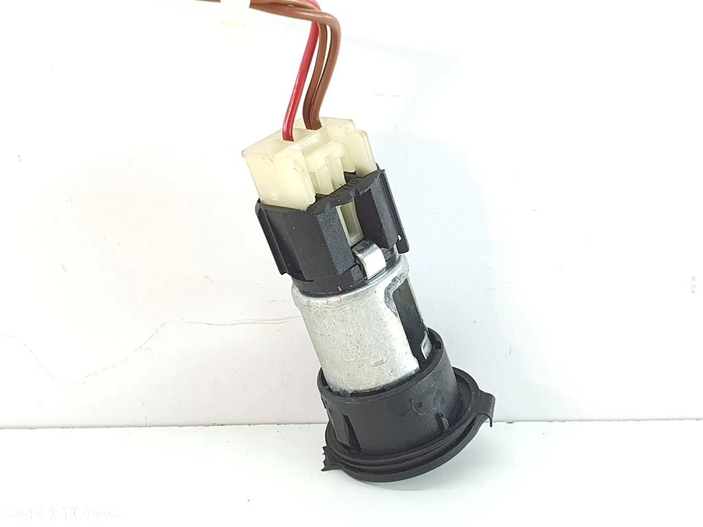 GNIAZDO ZAPALNICZKI IVECO EUROCARGO - 6