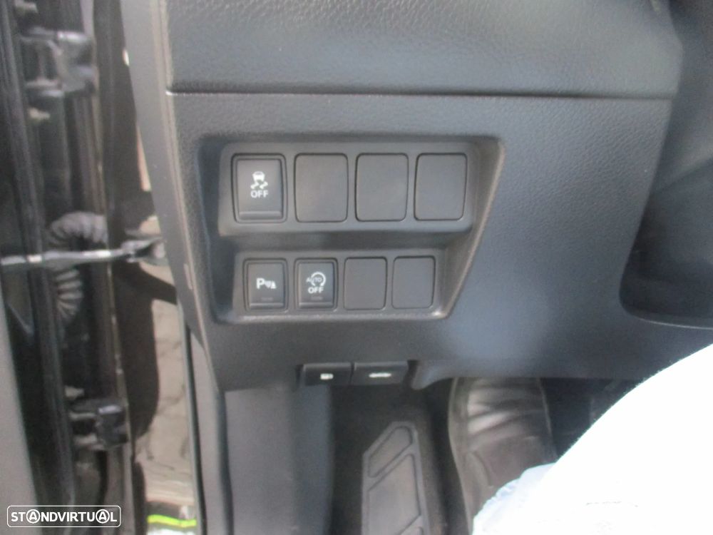 Nissan Qashqai 1.6 dCi Tekna Premium S Alcantara - 20