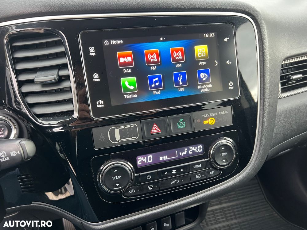 Mitsubishi Outlander - 10