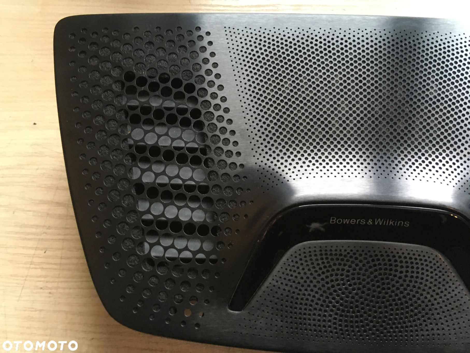 KRATKA OSŁONA GŁOŚNIKA CENTRALNEGO BOWERS WILKINS BMW G11 G12 - 4