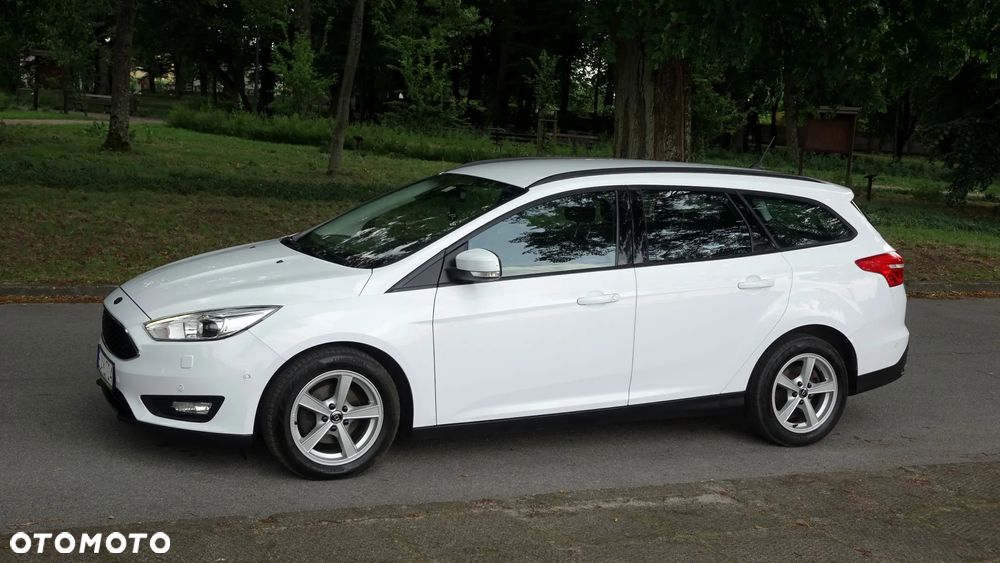 Ford Focus Turnier 1.5 TDCi ECOnetic 88g Start-Stopp-Sy Titanium - 26