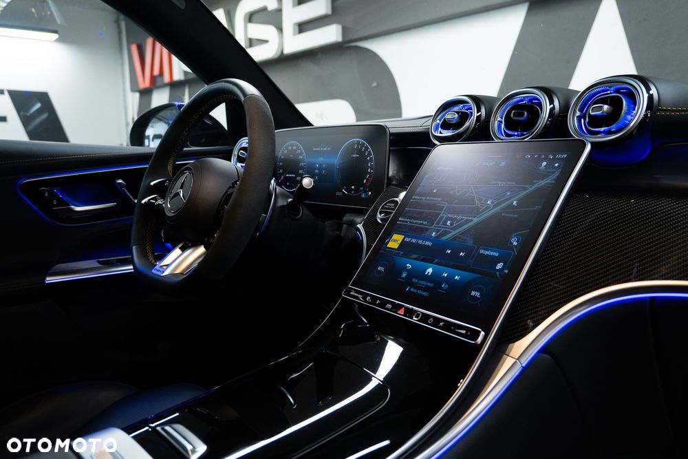 Mercedes-Benz GLC AMG 63 4Matic+ AMG Speedshift MCT Edition 1 - 29
