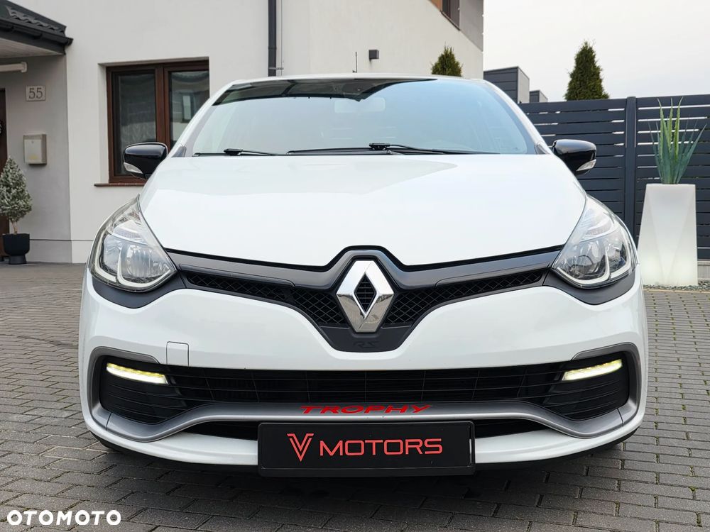 Renault Clio TCe 220 EDC R.S Trophy - 12
