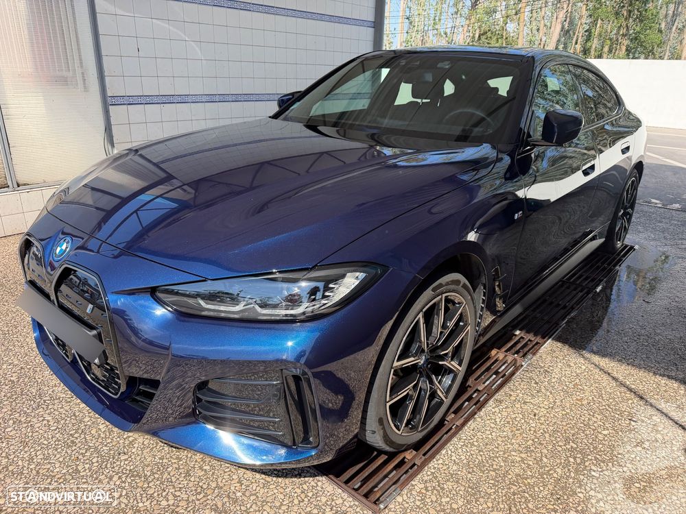BMW i4 - 2
