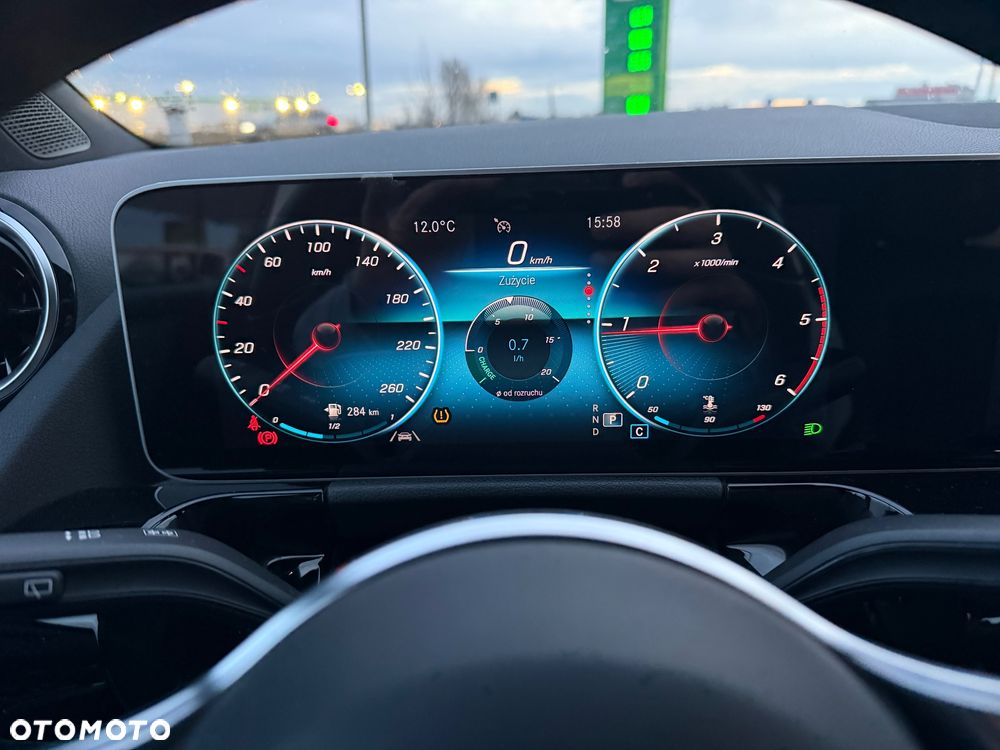 Mercedes-Benz Klasa B 180 d Progressive 7G-DCT - 13