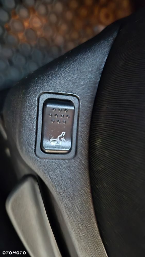 Jeep Renegade - 12