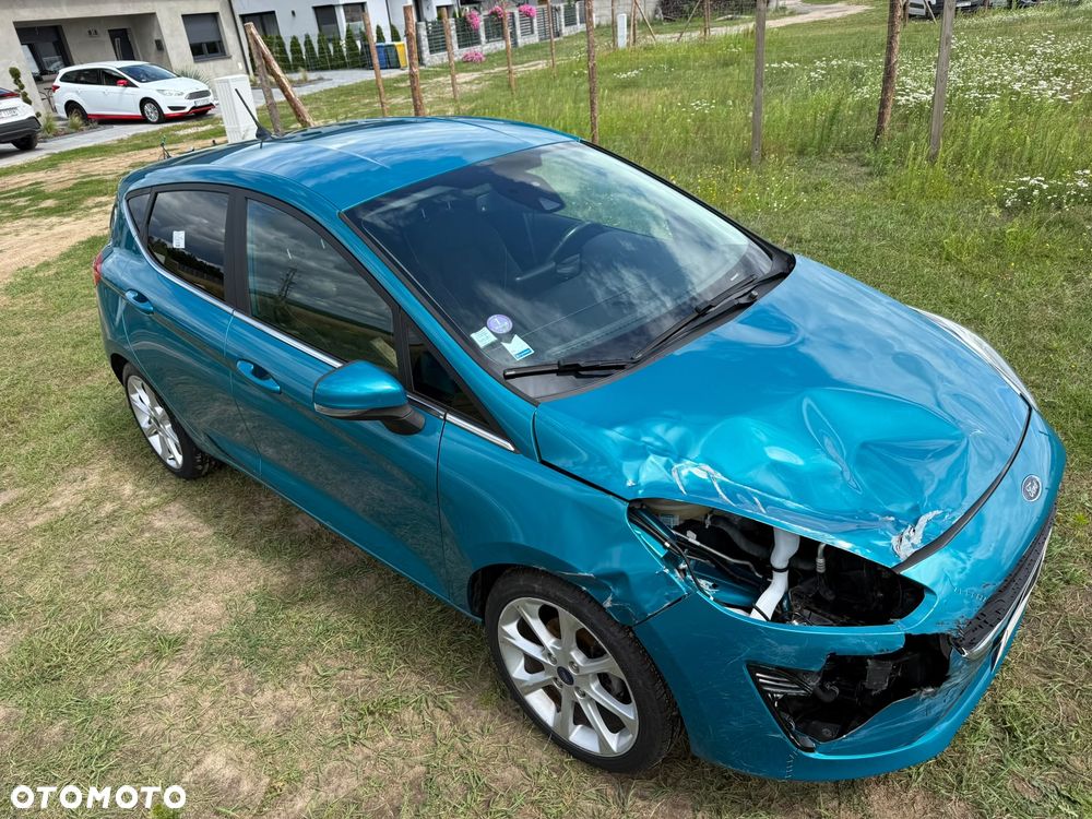 Ford Fiesta 1.0 EcoBoost Start-Stop Champions Edition - 37
