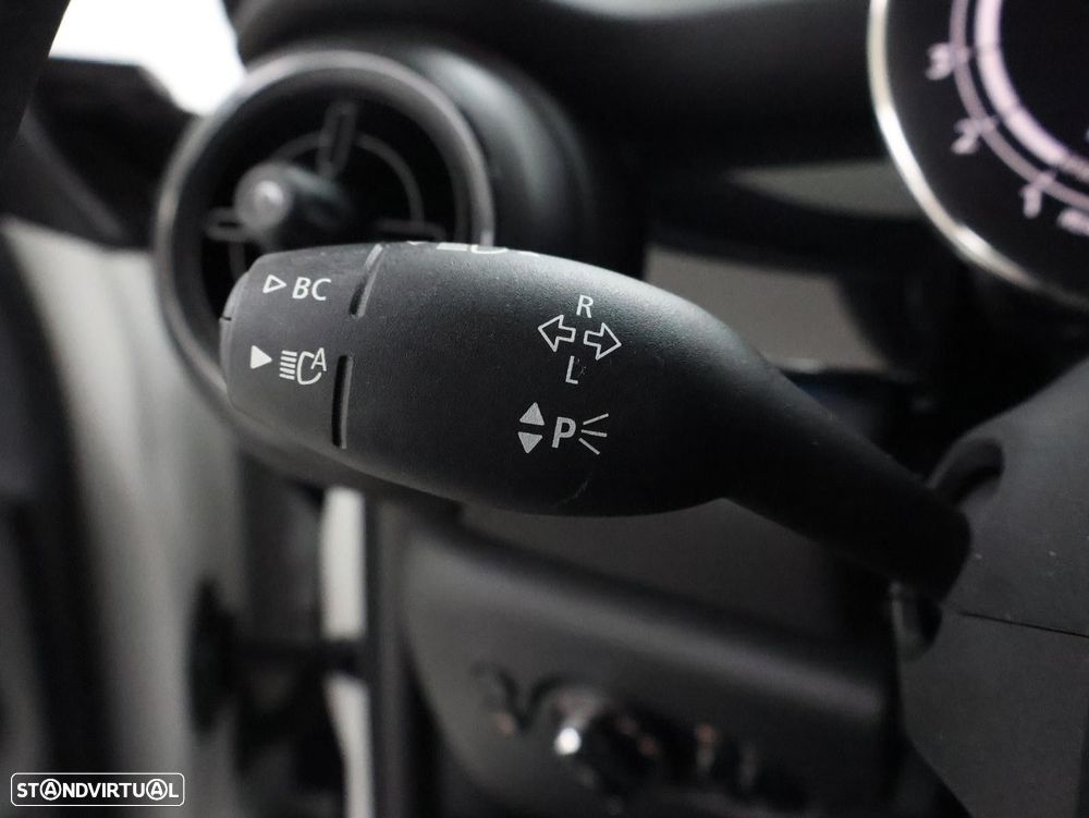 MINI Cabrio Cooper Auto - 15