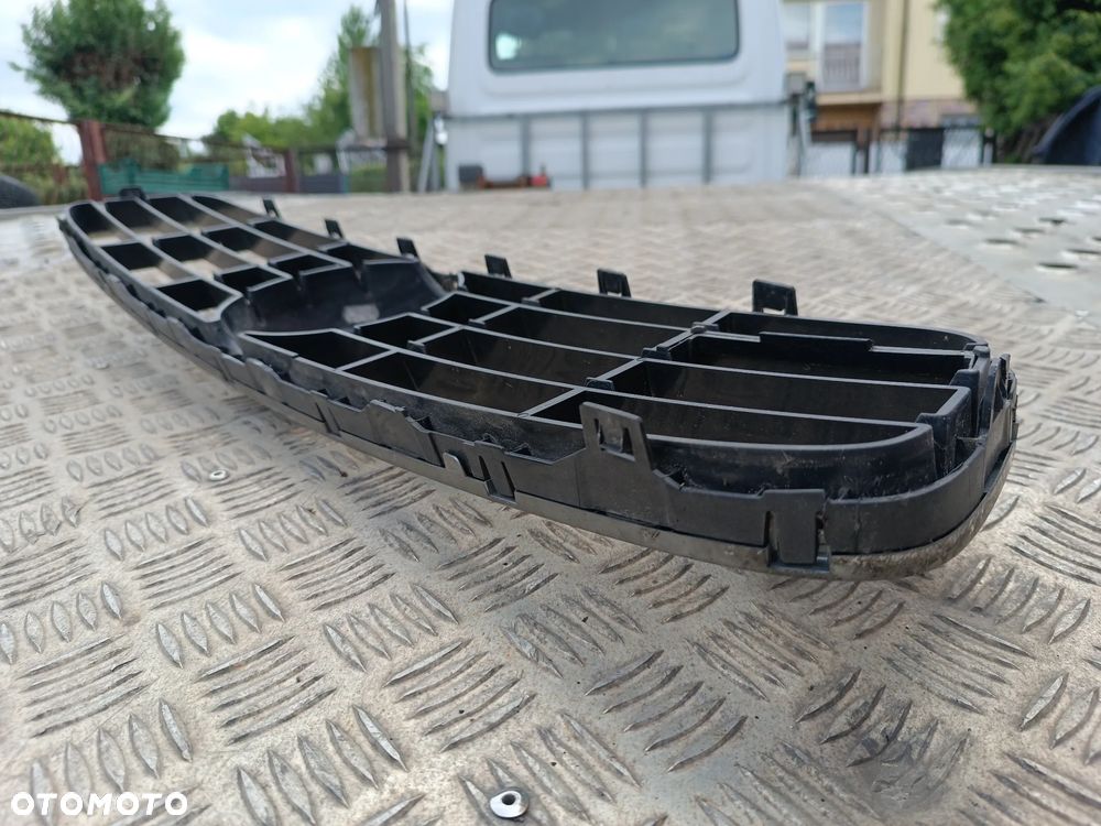 Fiat Croma 2 II FL Lift (2008-2011) Grill Atrapa 35447330 wlot kratka zderzaka chrom emblemat - 13