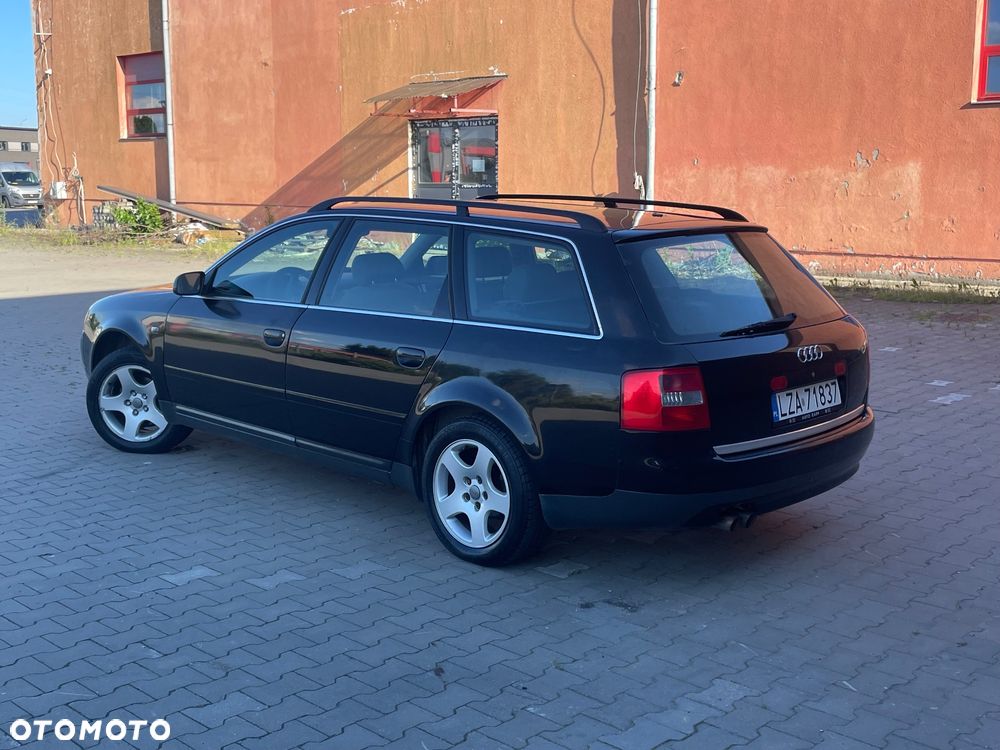 Audi A6 Avant - 19