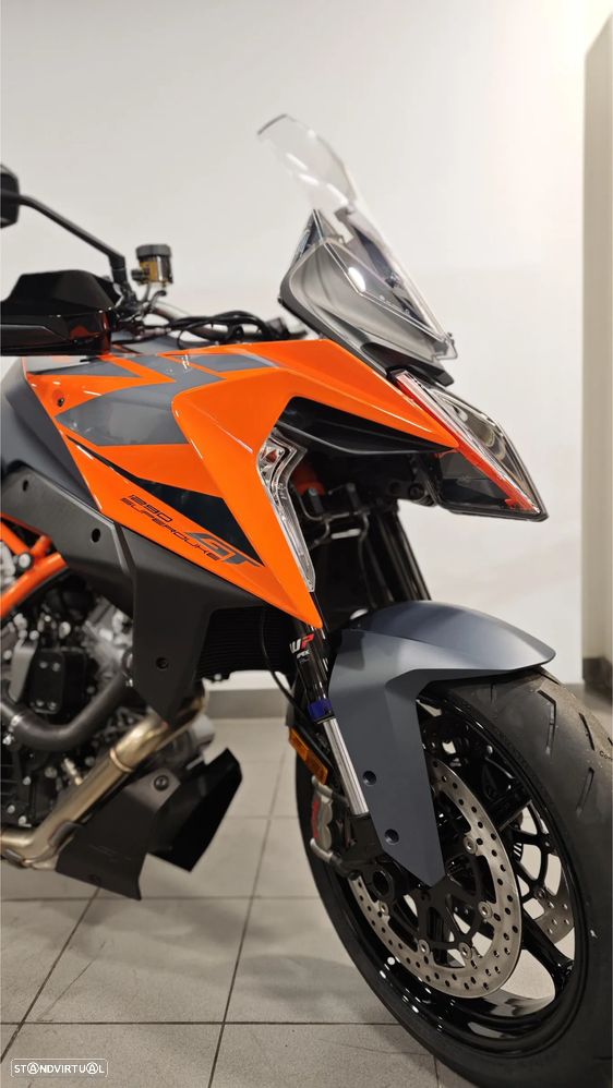 KTM Superduke GT 1290 MY24 - 2