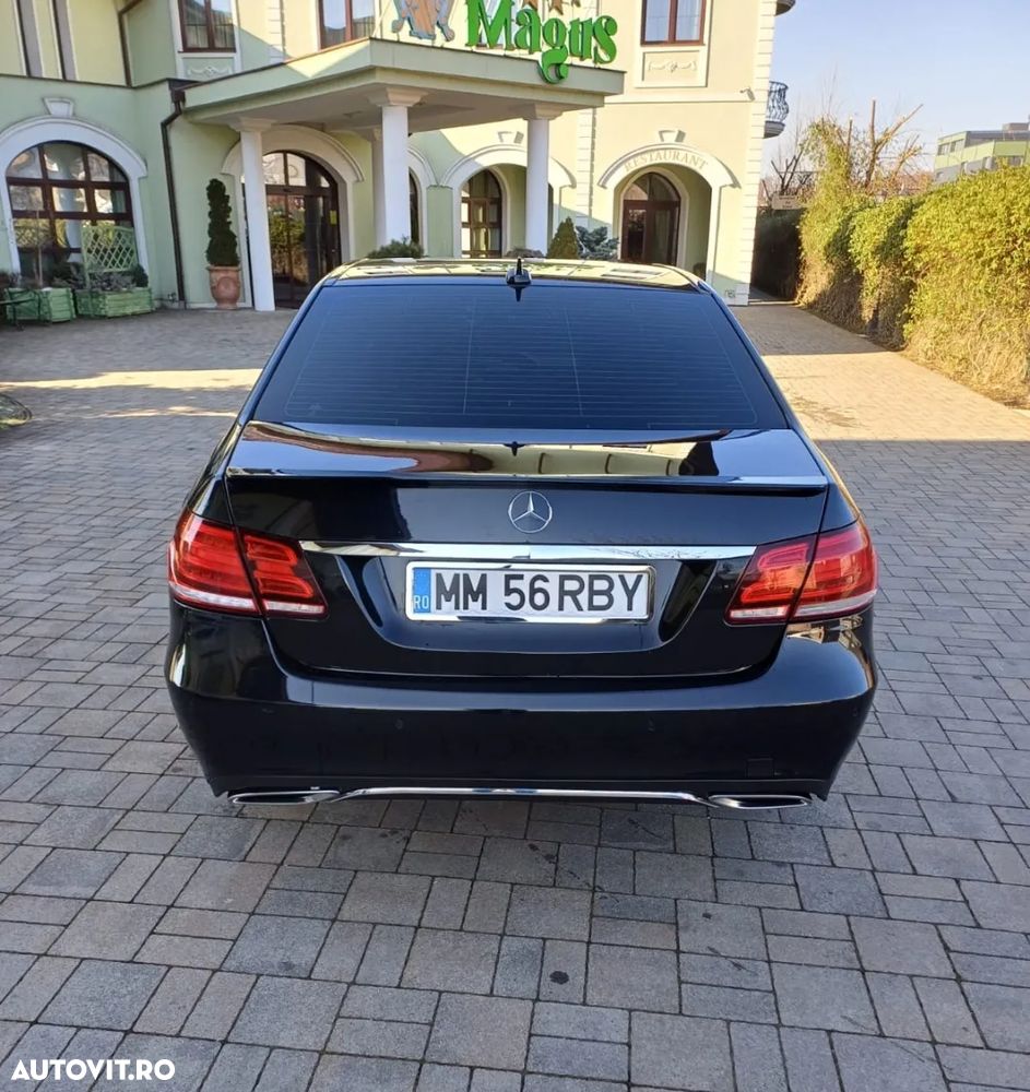 Mercedes-Benz E 220 BlueTEC 4MATIC - 2