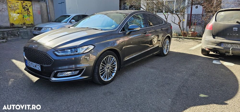 Ford Mondeo 2.0 HEV Vignale - 2