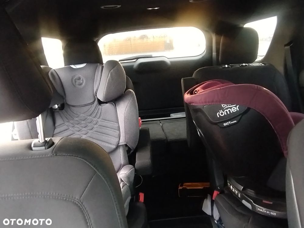 Ford Explorer - 21