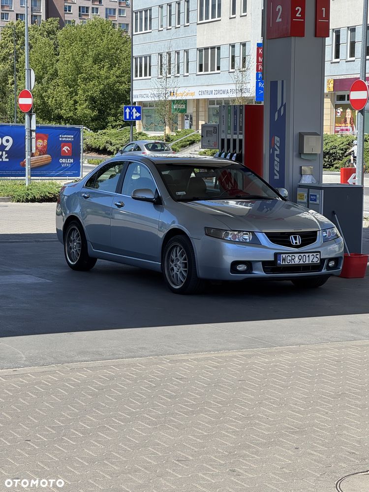 Honda Accord 2.0 Executive - 2