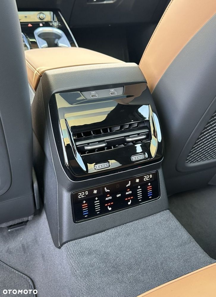 Audi A6 Allroad - 27