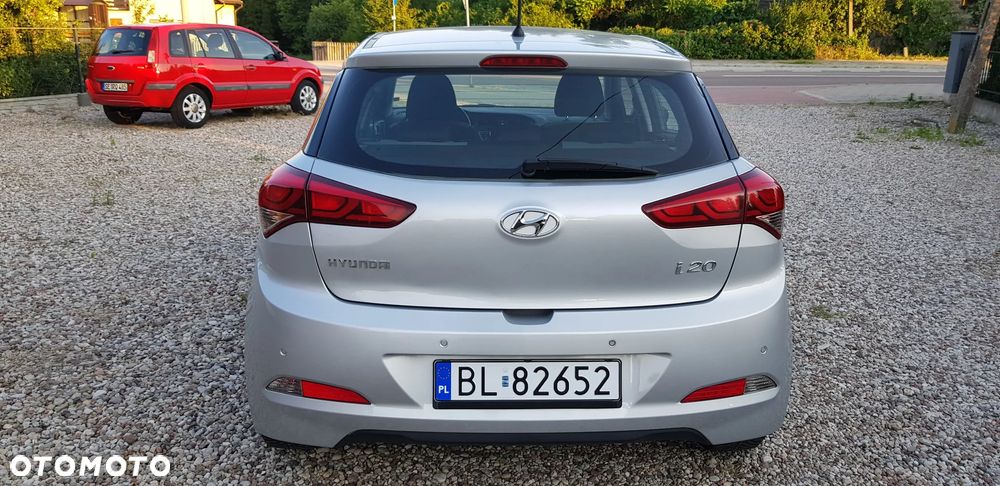 Hyundai i20 1.2 YES Gold - 3