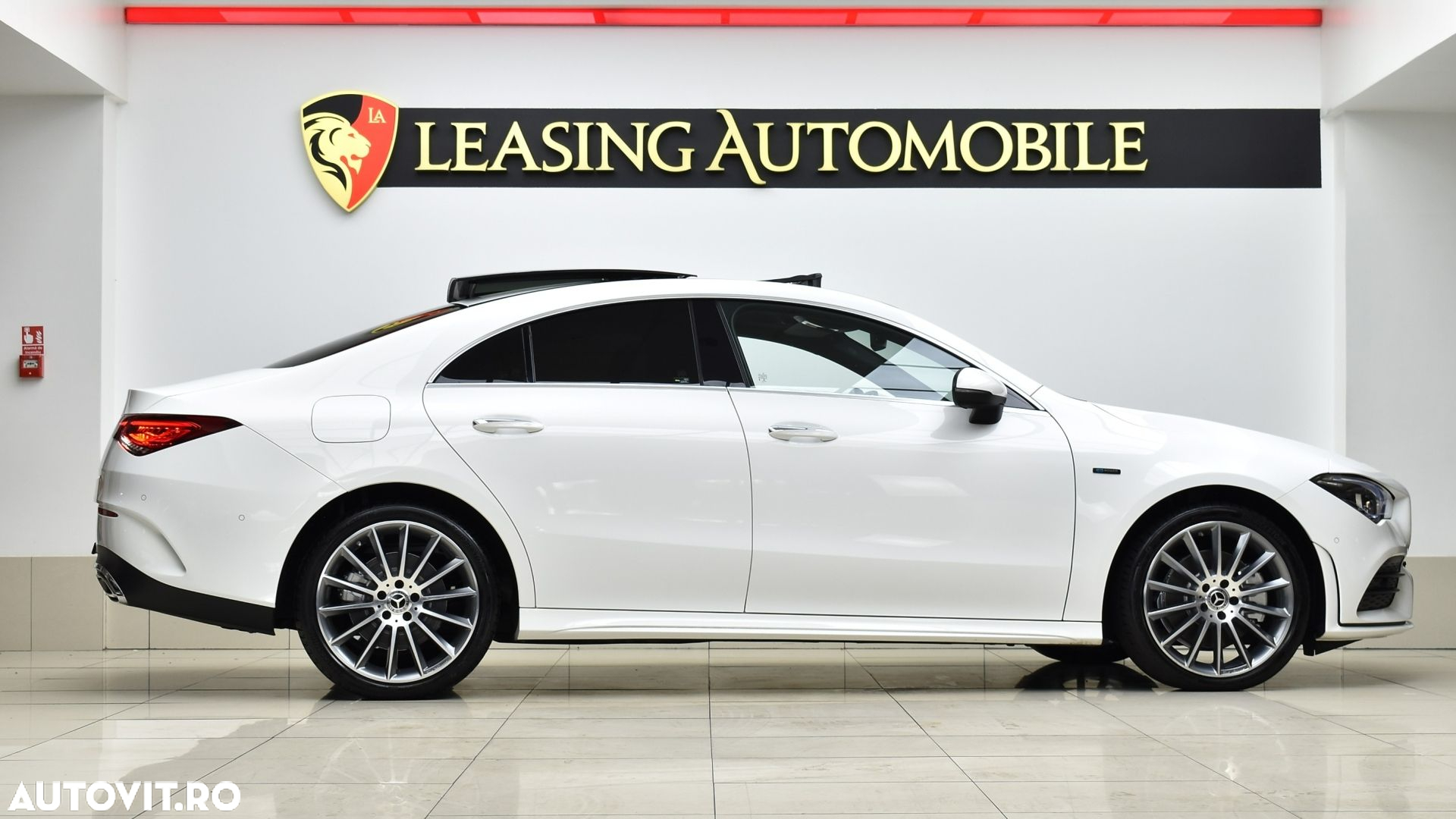 Mercedes-Benz CLA 250 e 8G-DCT AMG Line - 7