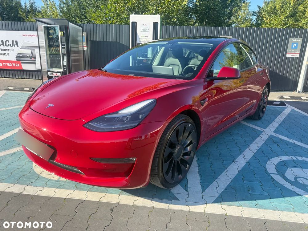 Tesla Model 3 Performance AWD - 3