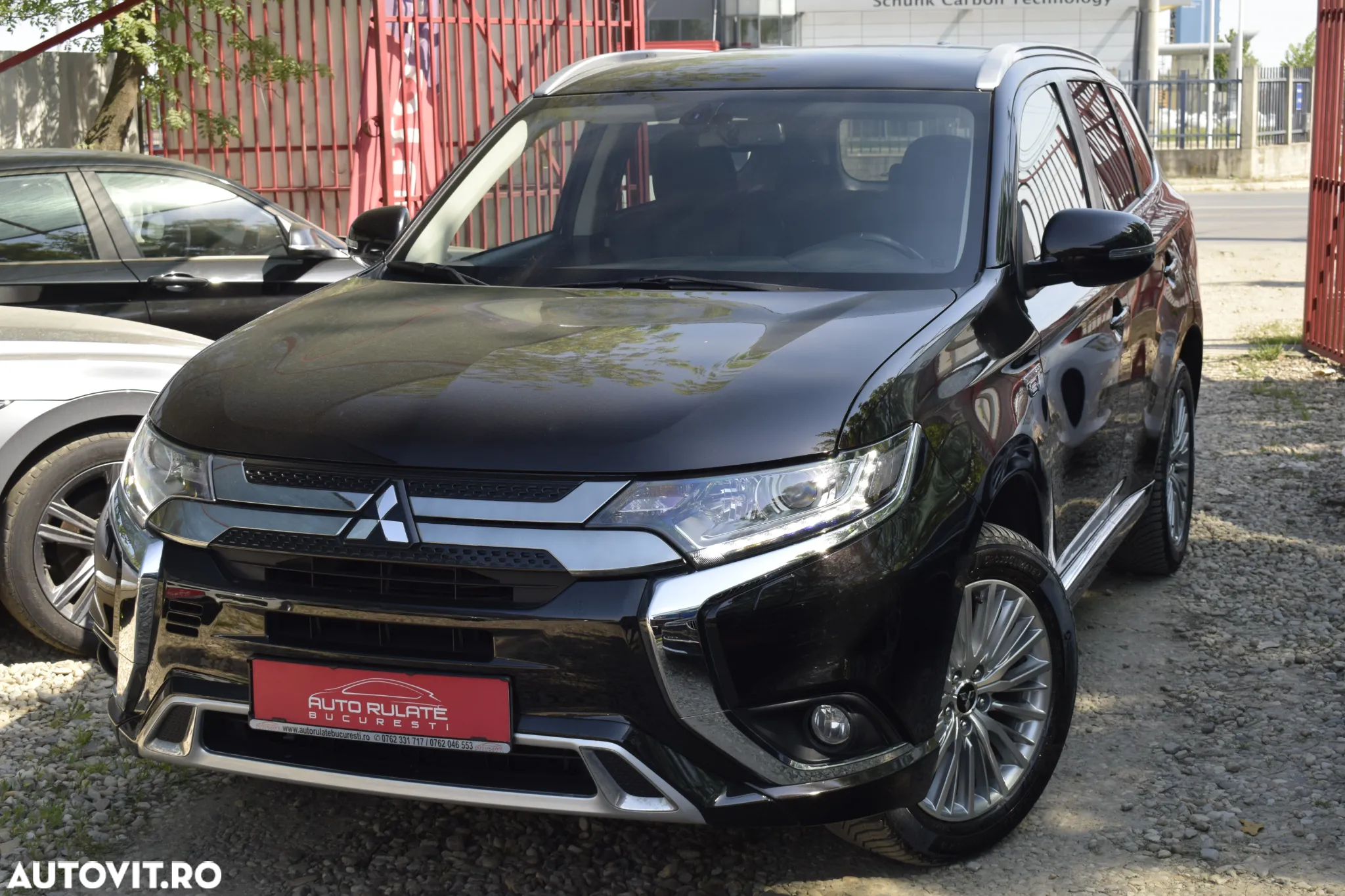 Mitsubishi Outlander PHEV 2.4 L 4X4 Intense - 2